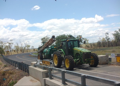 Tractor delivering E-gate